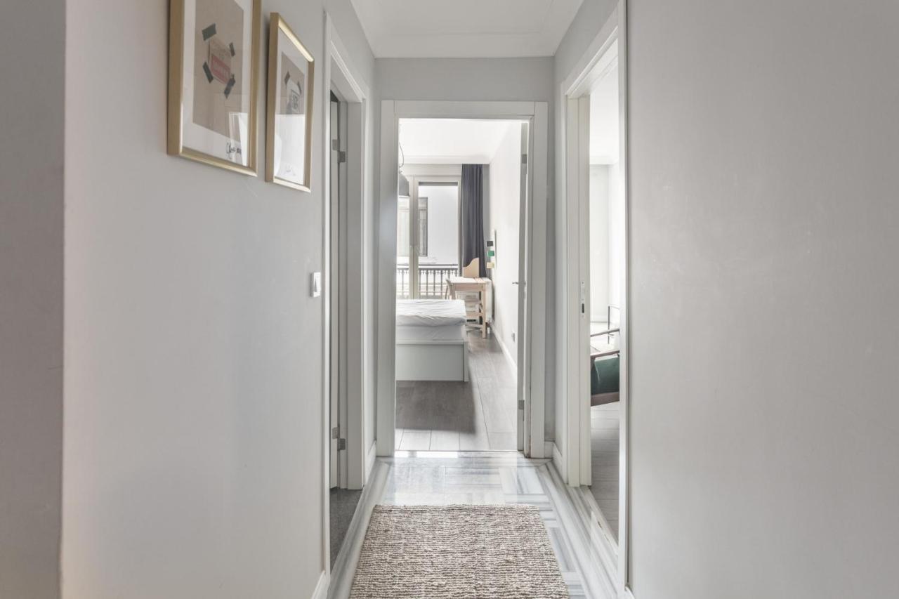 Central And Refreshing Flat In Beyoglu Apartman Isztambul Kültér fotó